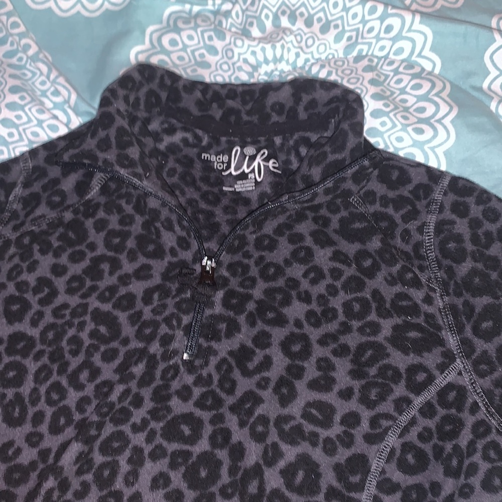 Black cheetah print fleecy quarter zip - Picture 3 of 4